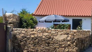 Charming house in Parada with mountain view and fenced garden - Foto 2