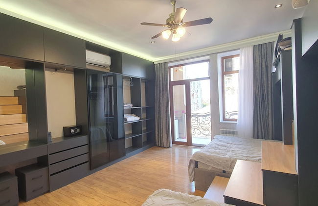 The Pearl of Nizami Street - Foto 4