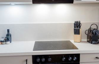 Lumen Homes - Altstadt-Residenz, direkt im Zentrum, geräumiges Apartment mit 5 Zimmern, Küche - Foto 48