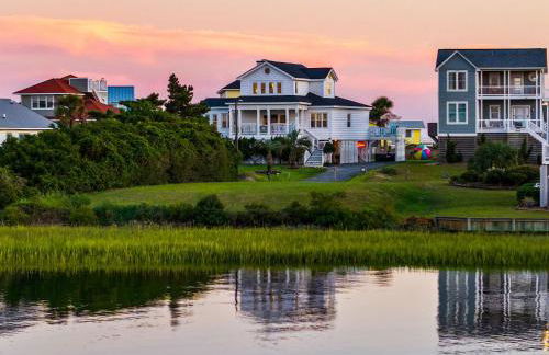 LayLow Oceanview House , Hot Tub, Arcade & Golf - Foto 1