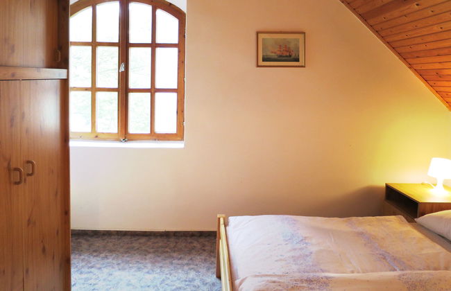 4 bedroom House in Siófok with garden and terrace - Photo 8