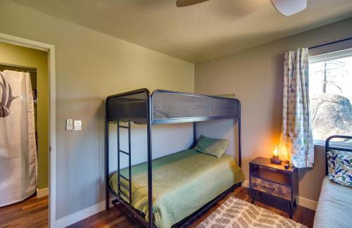 Running Springs Cabin with Spacious Deck and Hot Tub! - Foto 17