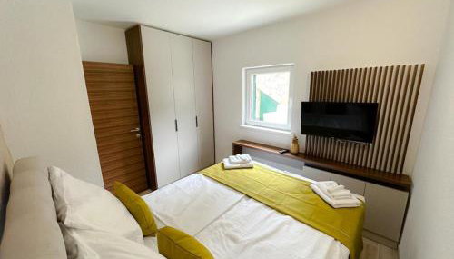 La Familia - Foto 5, wardrobe