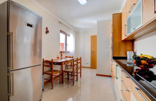 Two Bedroom Apartment with Rooftop Pool in Alvor - Foto 17
