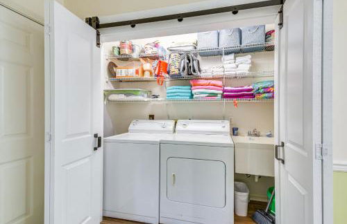 Breezy PCB Vacation Rental with Lanai, Walk to Ocean - Photo 21