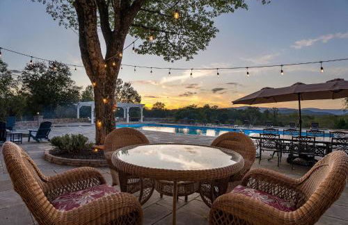 Mountain Mama Ranch - Luxury farmhouse on 200 acres with mountain views, 20mins to Shenandoah, 90mins from DC - Foto 50