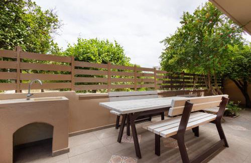 Casa Veranda - 3 Bedroom House with BBQ & Backyard - Foto 27