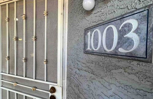 Cozy 3 Bedrooms Town home in Chandler with community pool - Foto 15