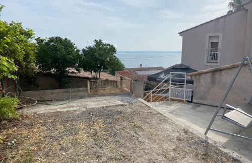 Petite maison avec accès piscine et jacuzzi chauffée - Foto 12