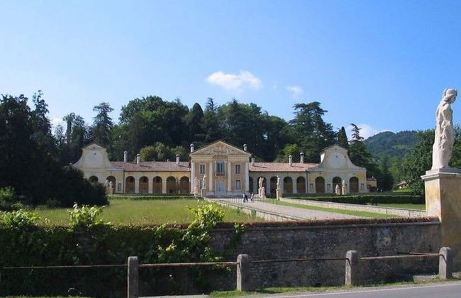 Modern Farmhouse in Pagnano Italy Near Forest - Photo 38