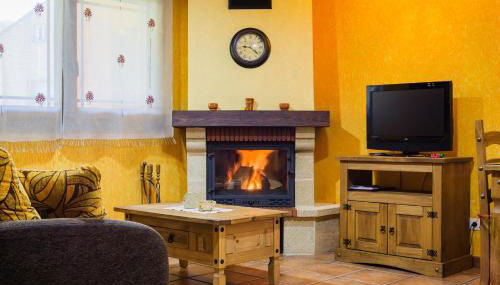 Apartamentos Rurales L´Abiseu - Photo 5