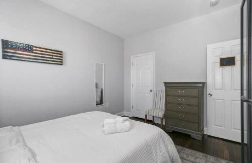 Capitol Hill Stay Like No Other - Photo 22