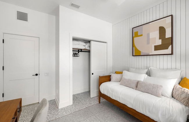 NEW The Humidor - 2 Epic Ybor Townhomes - Foto 41