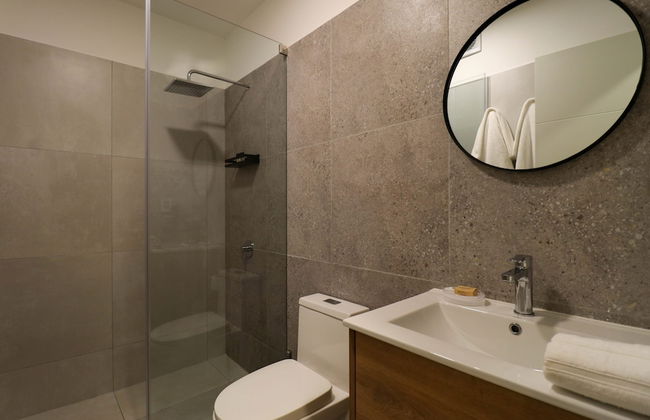 w Majestic 2BR w Balcony in Miraflores - Photo 22