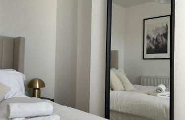 Restored Victorian Home with Private Garden - Foto 28