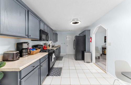 Modern Scottdale Escape Minutes to Atlanta - Foto 38