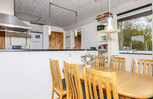 6 Person Holiday Home in Nibe - Foto 8