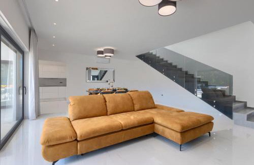 Villa Tonchi 3 Bedroom Private Pool BBQ & Garden - Foto 16