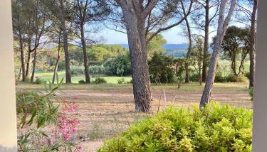 Gîte Confortable Vue Exceptionnelle - Golf de Saumane - Foto 5, Garden view