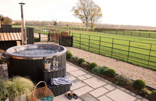 The Shooting Lodge - Photo 14