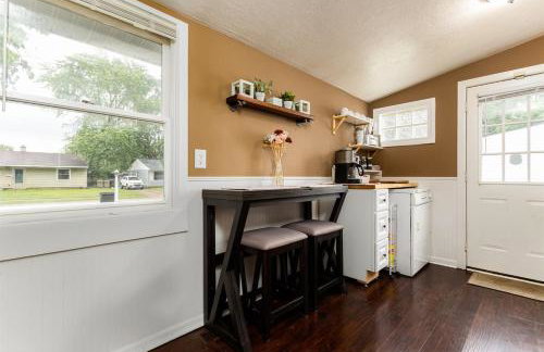 The Huddle & Hangout - 3 Bedroom House Close to ND - Foto 6