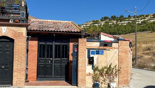 Casa Rural Alfoz, -Tiny house- con patio privado y barbacoa - Foto 2