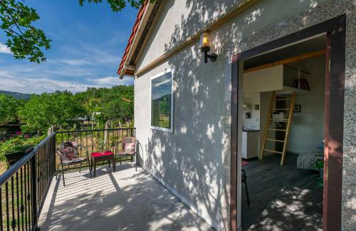 House Sunset View - Photo 22