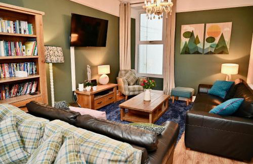 Glan y Mor, Sleeps 20, 8 Bedrooms, 8 Bathrooms, Seafront, Criccieth - Foto 14