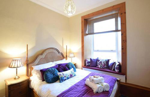 JOIVY Gorgeous Two Bedroom Apartment With Castle Views - Foto 8