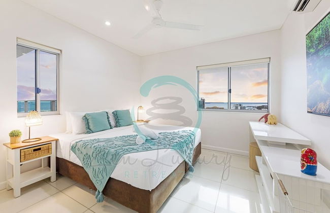 Coastal Magnificence Pool Workspace Parking - Photo 25