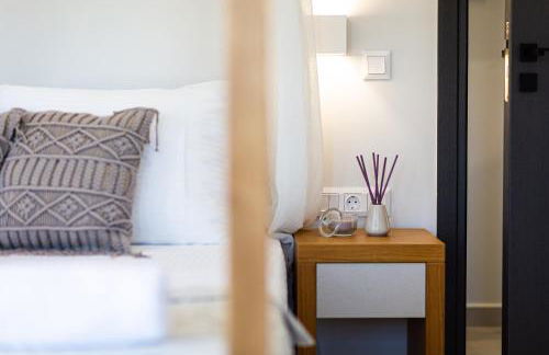 Lagoon Seaside Villa, Sumptuous Retreat,By ThinkVilla - Photo 45