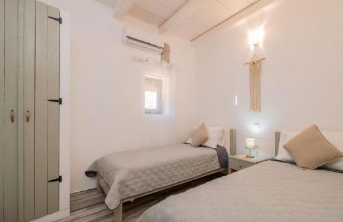 Villa Daniela - Private Pool and Serene Location, by ZanteWize - Foto 12