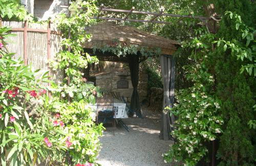 Demeure traditionnelle en pierre avec piscine - Foto 2