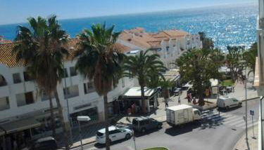 Nerja Gaviota holidays piscina y playa - Foto 1