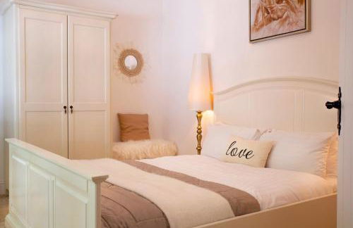 Stunning 4-Bedroom Country House with Hot Tub & Sauna near Loch Lomond - Foto 15