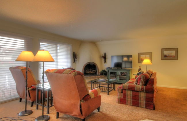 Enzian - CoralTree Residence Collection - Photo 21