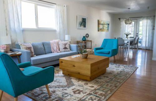 Turquoise Twin ★Vacation COS★3 King Beds★Near AFA - Foto 47