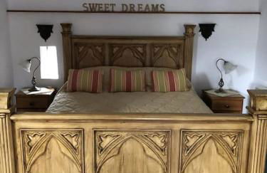 Merril Grove Farm Cottages for larger group stays. - Photo 18