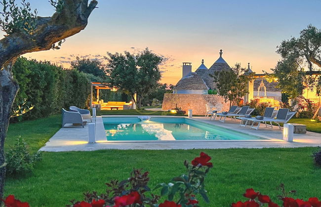TD Trulli della Rosatella Typical Trulli w/ Pool - Foto 26