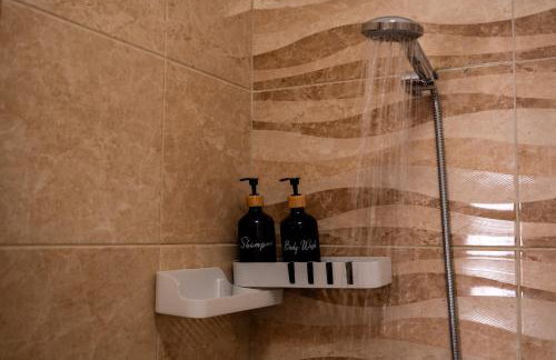 ΠΟΛΥΤΕΛΕΣ -ΜΟΝΤΕΡΝΟ ΔΙΑΜΕΡΙΣΜΑ - Foto 19