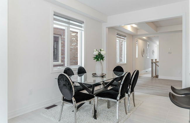 Waterfront Executive Villas - Photo 18