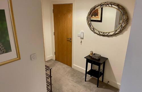 2 Bed 2 Bathroom Gated Apartment 1 Inc free Parking - Foto 13