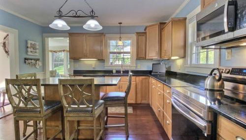 Historic Colonial Pool Walk to Town - Foto 4