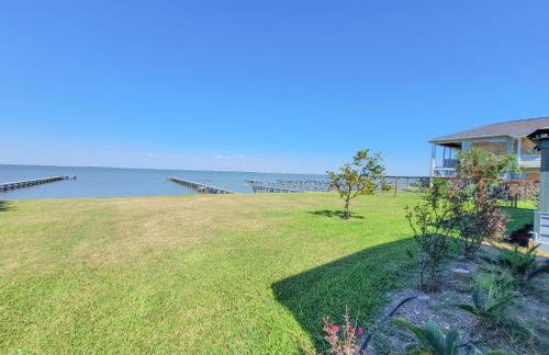 Cozy Coastal Retreat - Foto 26