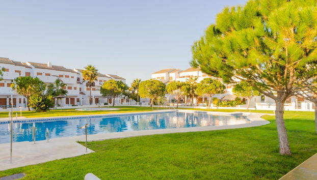 Maracaibo 11931 in Chiclana - Foto 2, Habitación