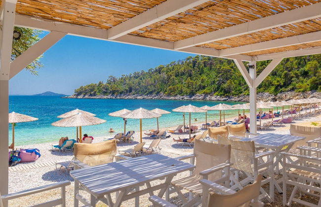 Villa Tassoula Large Private Pool Walk to Beach Wifi - 2830 - Foto 45