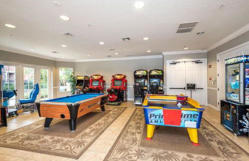 Newly Updated Condo, Near Conv. Center - Photo 89