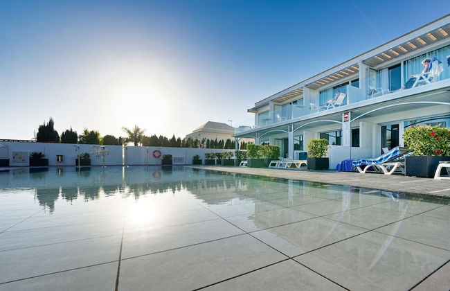 Ura Lara - Adults Only - Photo 23