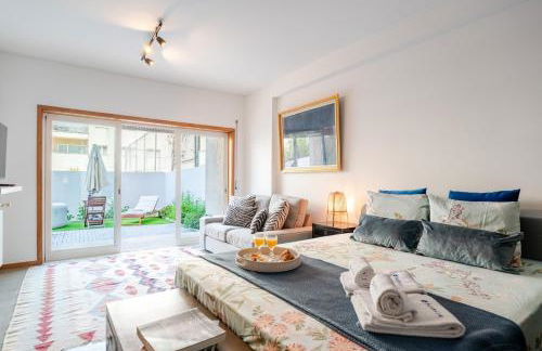 HostWise – Modern Flat w/ Terrace | Near the Beach - Photo 10