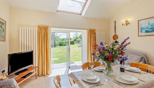 2 Bed in Tyn-y-Groes 42573 - Foto 3, Other